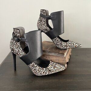 KENNETH Cole Leopard Print Calf Fur Leather Bonnet Stiletto Heels Pumps 8 NWOT